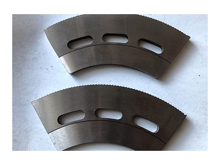 Couteaux scies et lames de scie