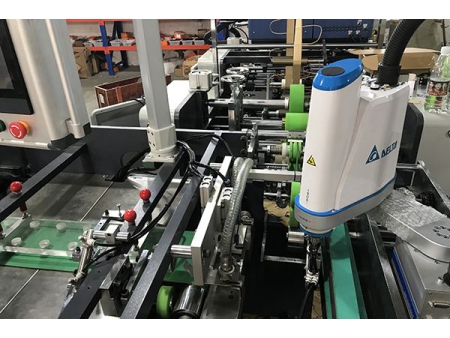 Machine automatique de fabrication de poignées torsadées  XKYS-01