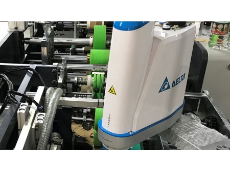 Machine automatique de fabrication de poignées plates  XKBS-01