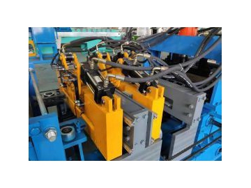 Ligne de profilage pour pannes C, Z (Réglage entièrement automatique)