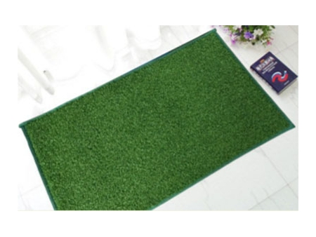 Moquette imitation gazon / Tapis gazon synthétique / Tapis de gazon à bords recouverts