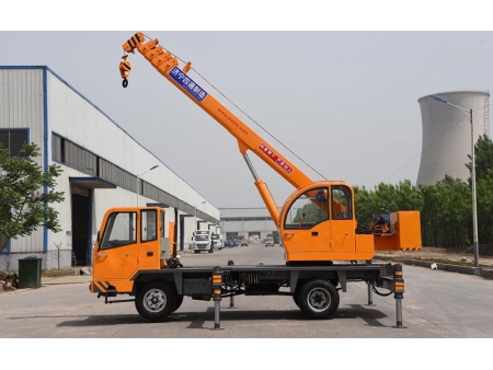 Camion-grue 6T, STSQ6A