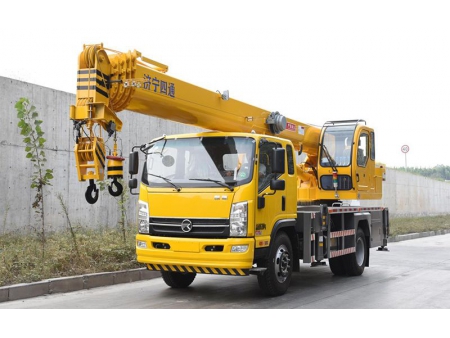 Camion-grue 12T, STSQ12C
