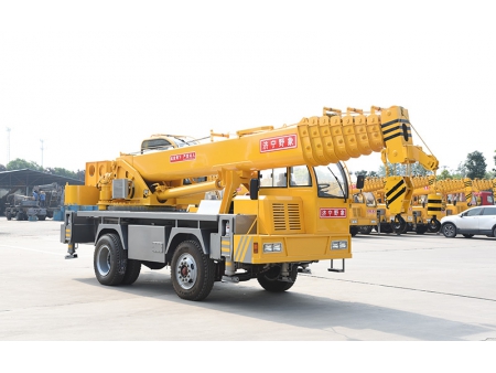 Grue télescopique sur camion 16T, STSQ16D