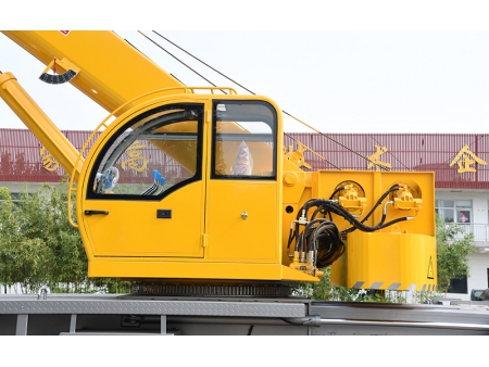 Grue télescopique sur camion 16T, STSQ16D