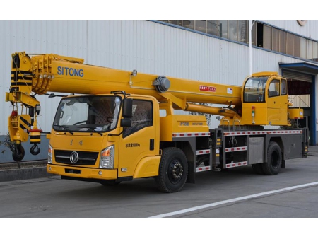 Grue télescopique sur camion 16T, STSQ16DF-H