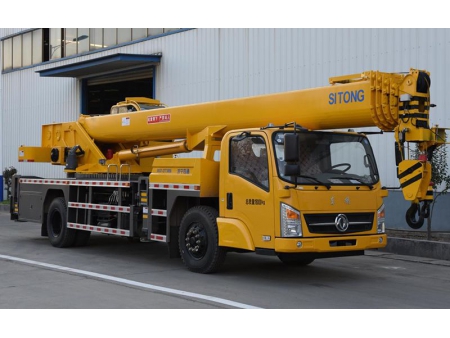 Grue télescopique sur camion 16T, STSQ16DF-H