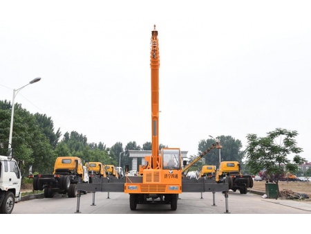 Grue sur camion 20T, STSQ20D