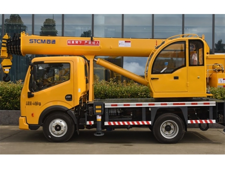 Camion-grue 5T