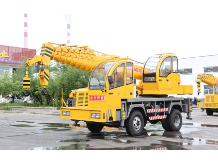 Camion-grue 8T, STSQ8D