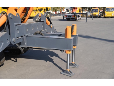 Grue araignée sur chenilles 10T