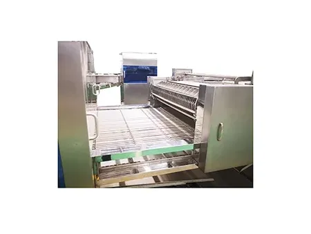 Machines à nouilles instantanées