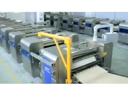 Machines à nouilles instantanées