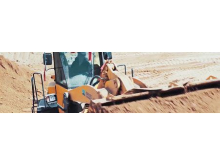 Chargeuse sur pneus 957H