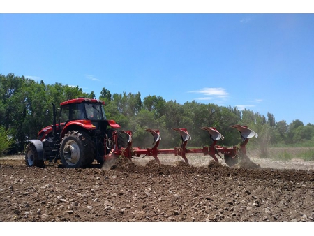 Tracteur utilitaire, 220-240CV