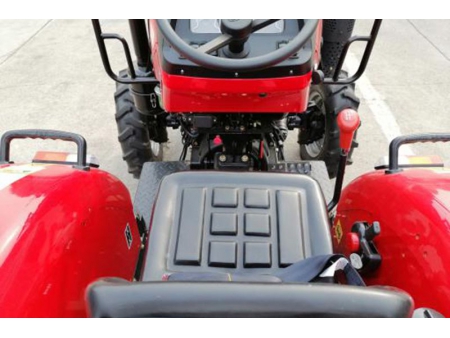 Tracteur utilitaire compact, 24-55CV