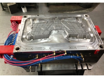 Moule pour automobiles