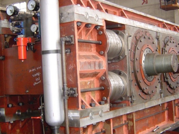 Presses à rouleaux ciment