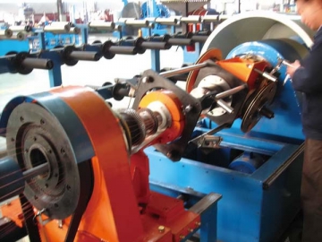 Machine de blindage de câbles en cuivre S-Z