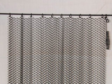 Maille pour rideau de cheminée