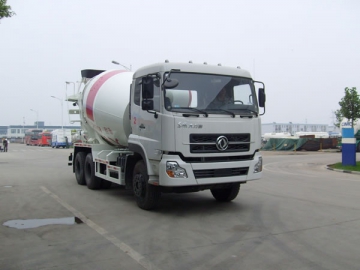 Camion malaxeur 8-12m3 (châssis Dongfeng)