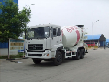 Camion malaxeur 8-12m3 (châssis Dongfeng)