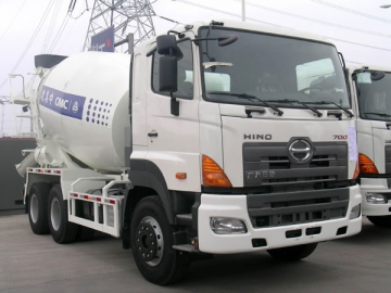 Camion malaxeur 6-10m3 (châssis GAC Hino)