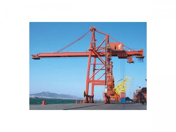 <strong>Grue porte container</strong>