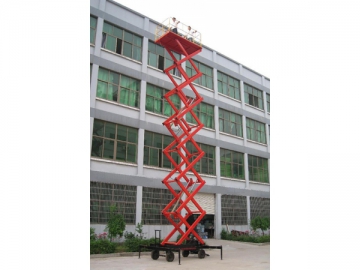 <strong>Plateforme de travail hydraulique</strong> <small>(transportable)</small>