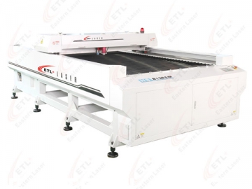 <strong>Banc de découpe laser</strong> pour métaux et non-métaux