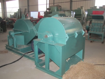 Machine à sciure