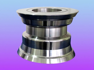 Outillage de machine<small>(pour la production de jantes)</small>