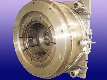 Outillage de machine<small>(pour la production de jantes)</small>
