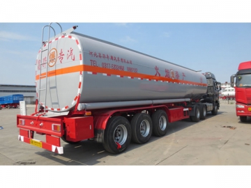 Citerne semi-remorque pour carburant