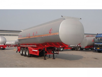 Citerne semi-remorque pour produits inflammables