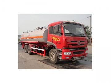 Camion-citerne pour carburant