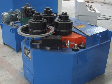 Cintreuse de profilés W24S-6