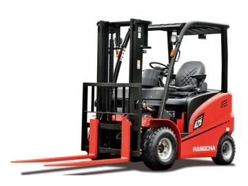 Chariot élévateur 1-3.5T modèle A (quatre roues)
