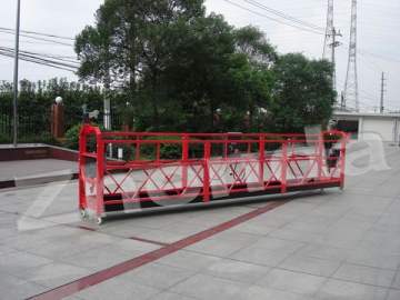Plate-forme suspendue en acier