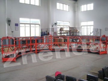 Plate-forme suspendue spéciale